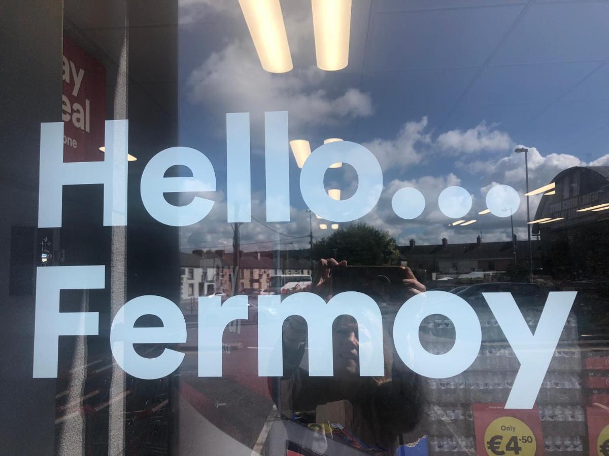 Charming, Modern Masonette In Heart Of Fermoy River Town エクステリア 写真