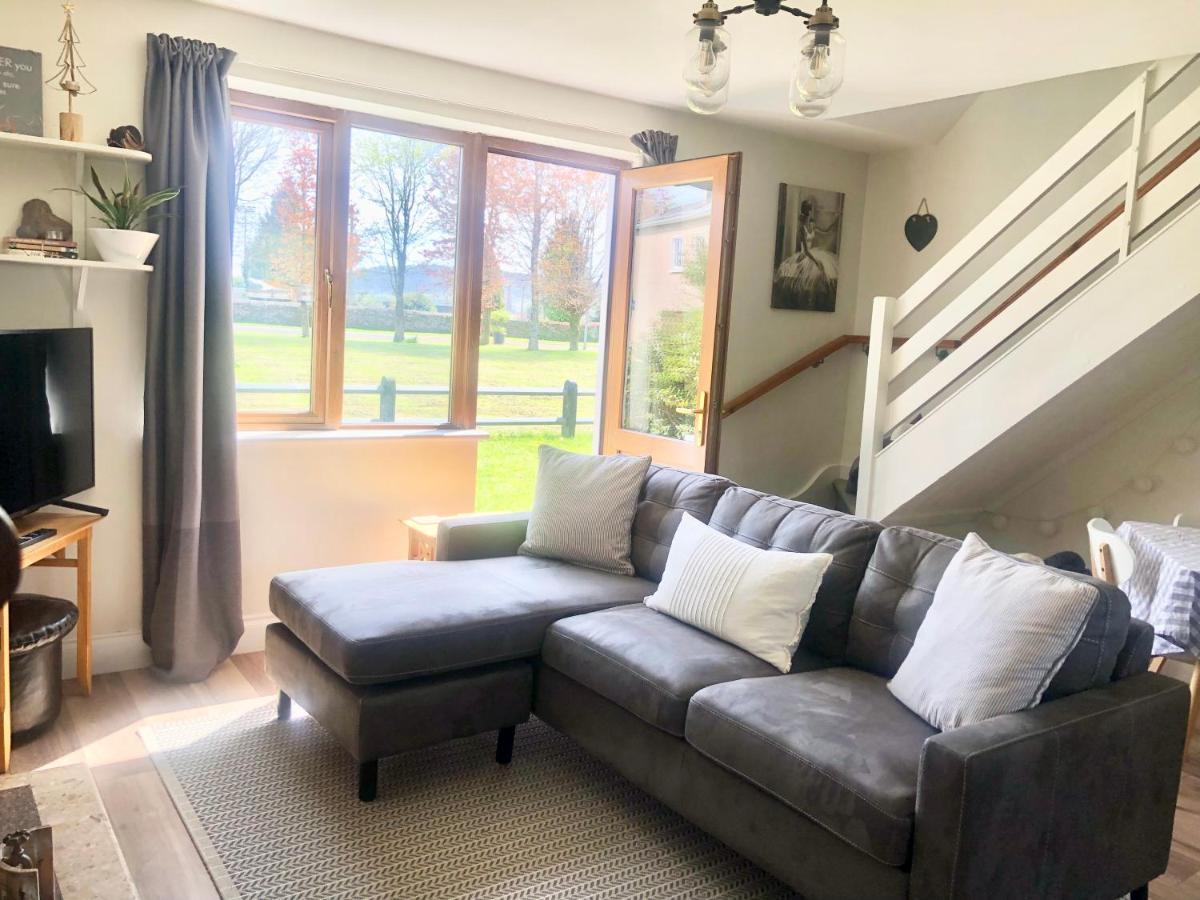 Charming, Modern Masonette In Heart Of Fermoy River Town エクステリア 写真