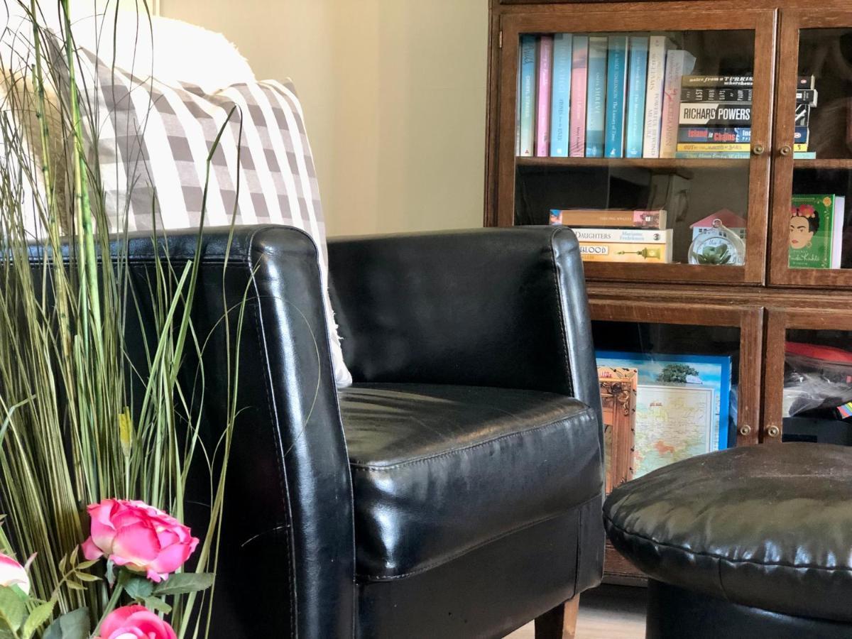 Charming, Modern Masonette In Heart Of Fermoy River Town エクステリア 写真